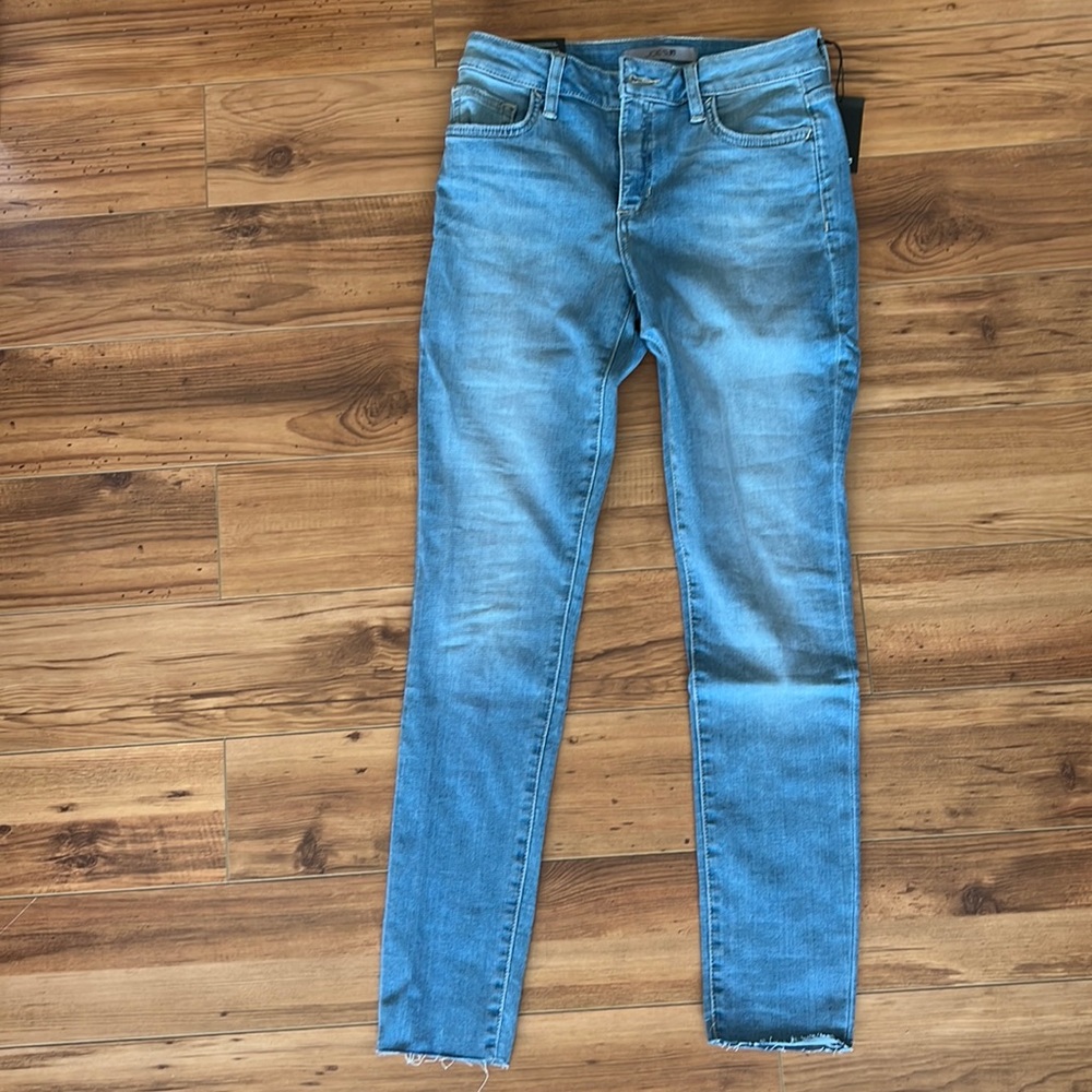 Brand New Joes Mid Rise Skinny Ankle Jeans Size 25 Color: Izla (light blue)